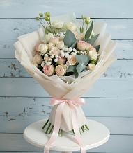 Букет цветов из:  Розы и Лизиантусы #REPLACE_PRED# Введенском Курганской области