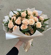 Букет Кремовые розы Латте в Введенском Курганской области