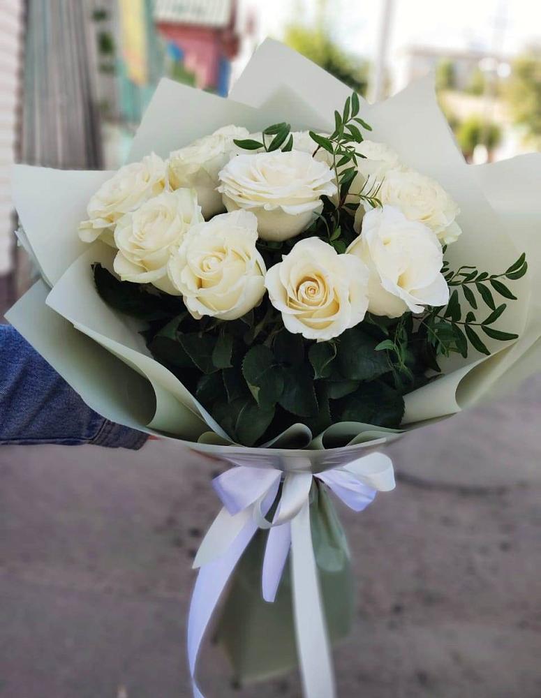 Букет Белые розы Проуд в Введенском Курганской области