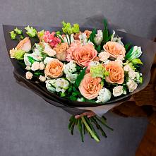 Букет цветов из:  Розы, Лизиантусы и Альстромерии #REPLACE_PRED# Введенском Курганской области