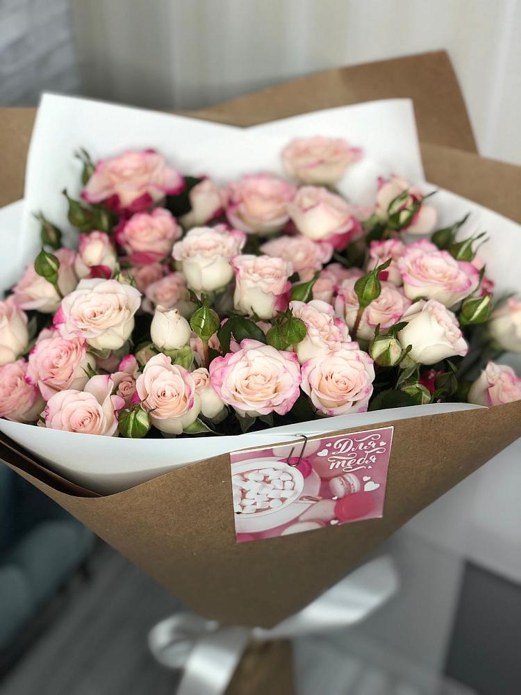 Букет цветов из: Розы в Введенском Курганской области