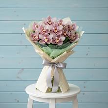 Букет цветов из:  Орхидеи и Розы в Введенском Курганской области