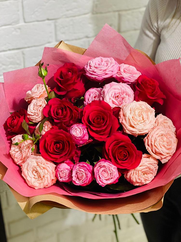 Букет цветов из: Розы в Введенском Курганской области