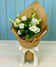 Букет цветов из:  Хризантемы и Лизиантусы #REPLACE_PRED# Введенском Курганской области