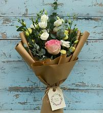Букет цветов из:  Розы и Лизиантусы #REPLACE_PRED# Введенском Курганской области